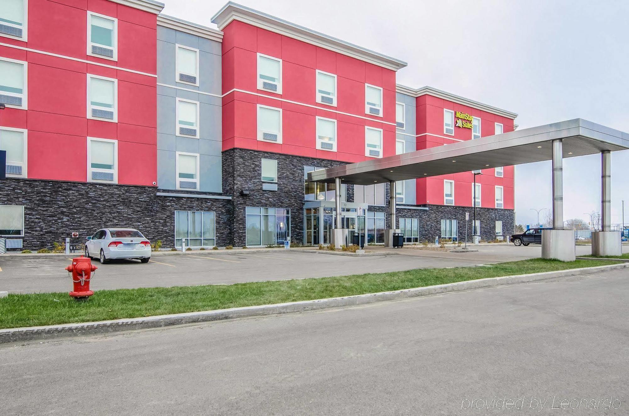 Best Western Plus Airport Inn&Suites Saskatoon Exterior foto