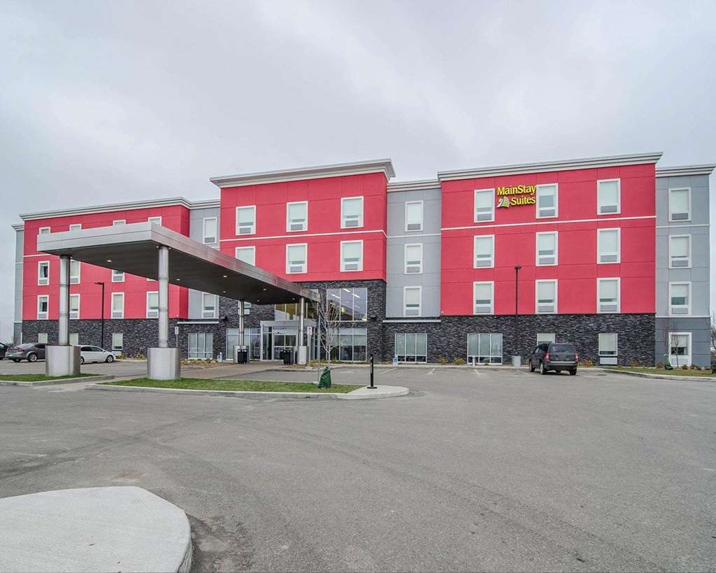 Best Western Plus Airport Inn&Suites Saskatoon Exterior foto