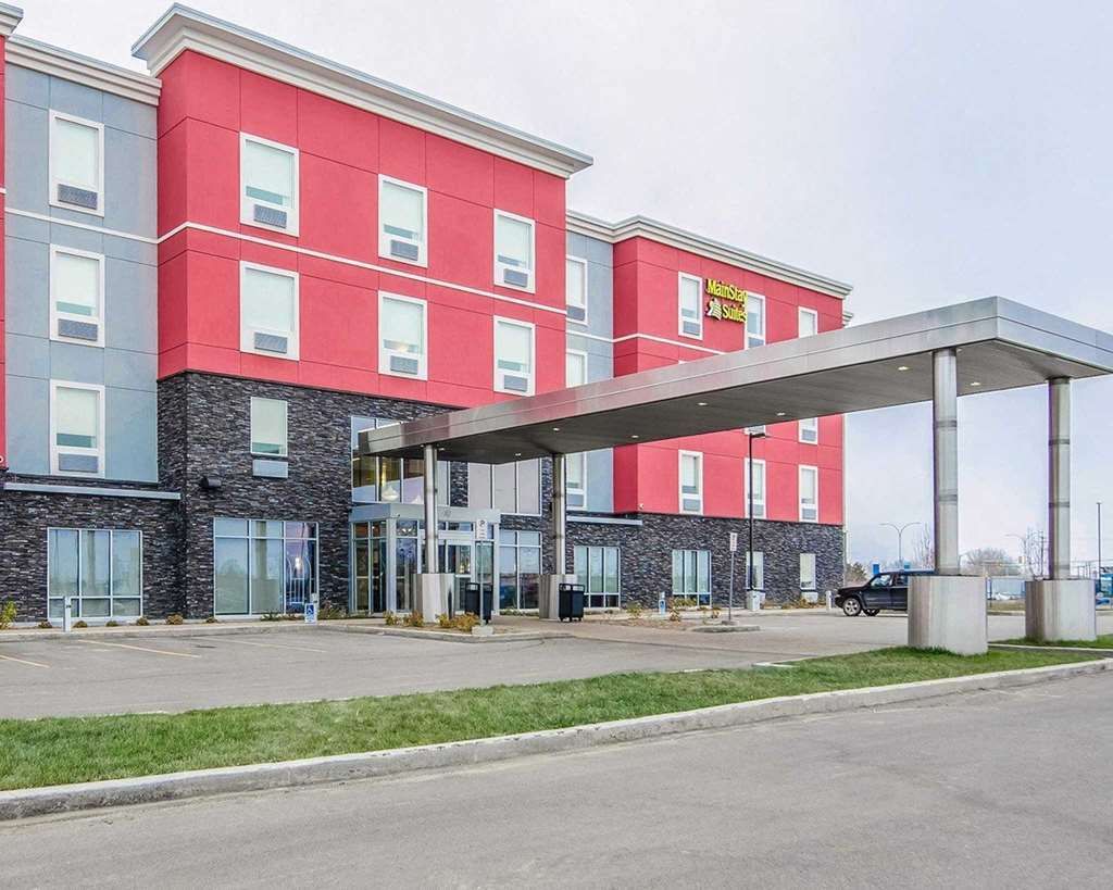 Best Western Plus Airport Inn&Suites Saskatoon Exterior foto