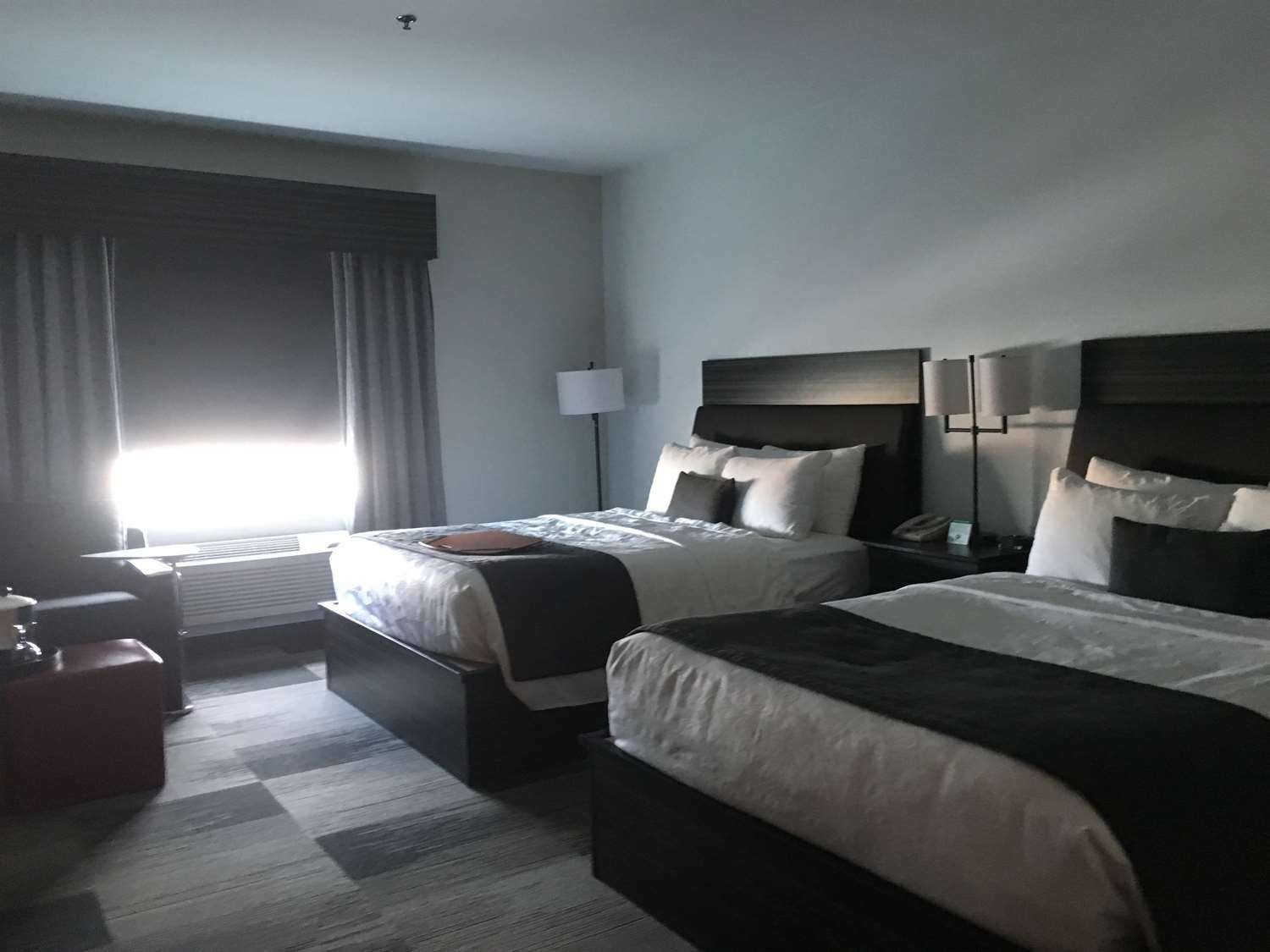 Best Western Plus Airport Inn&Suites Saskatoon Exterior foto